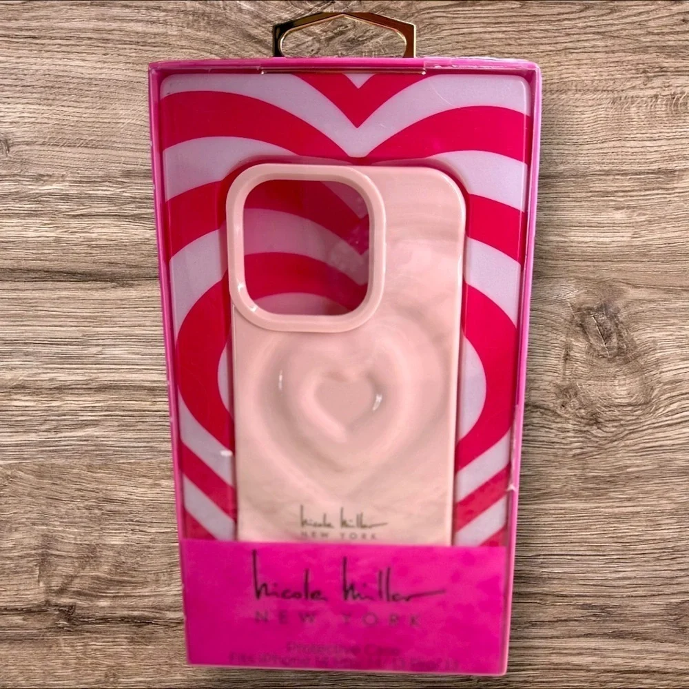 NIB Nicole Miller iPhone 14 Pro / 14 / 13 Pro / 13 Case